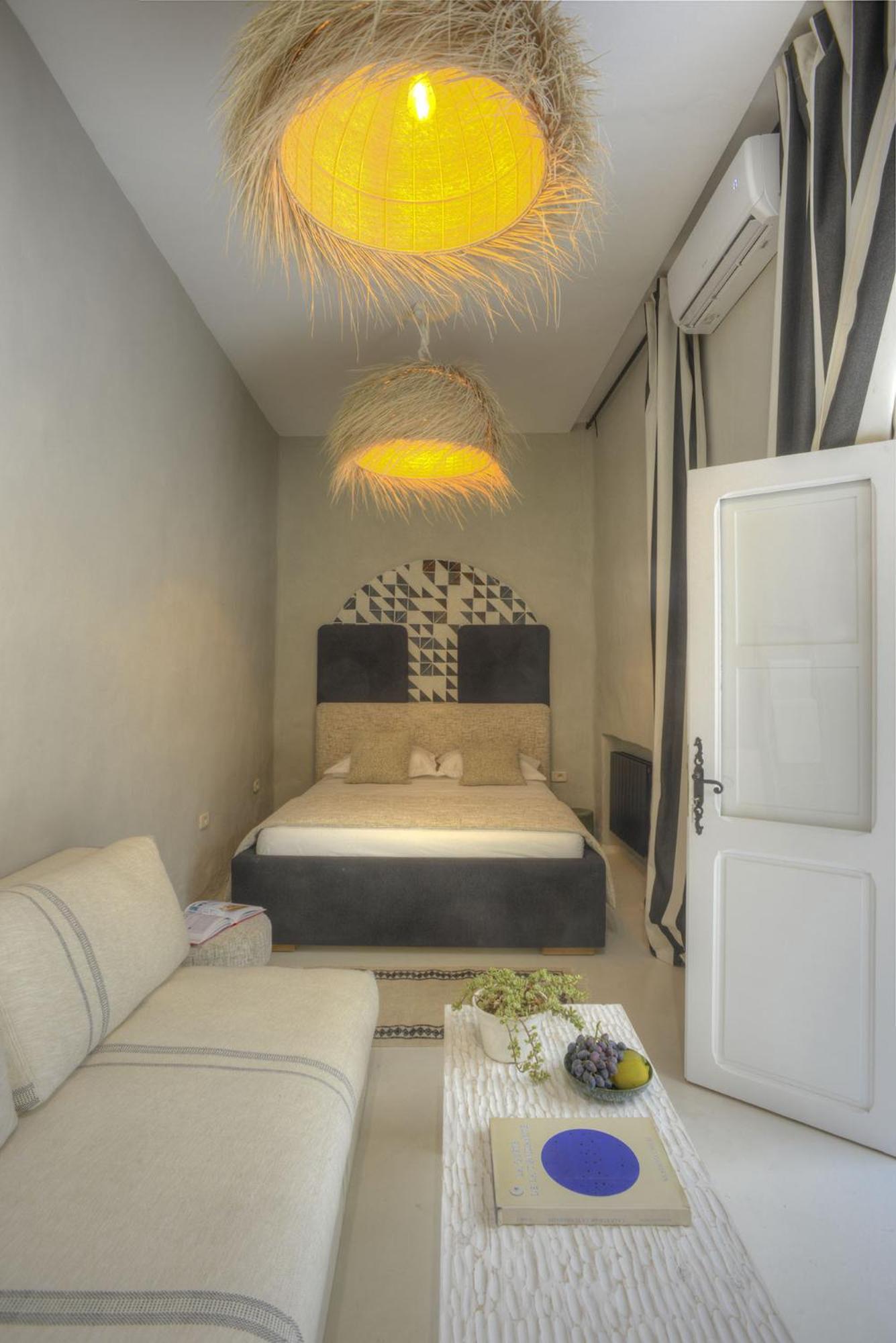 Dar Antonia Bed & Breakfast 4*